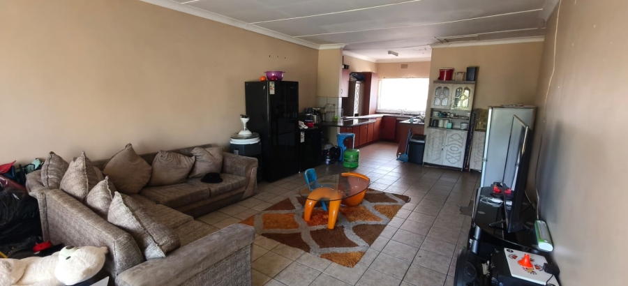 3 Bedroom Property for Sale in Rustenburg Central North West
